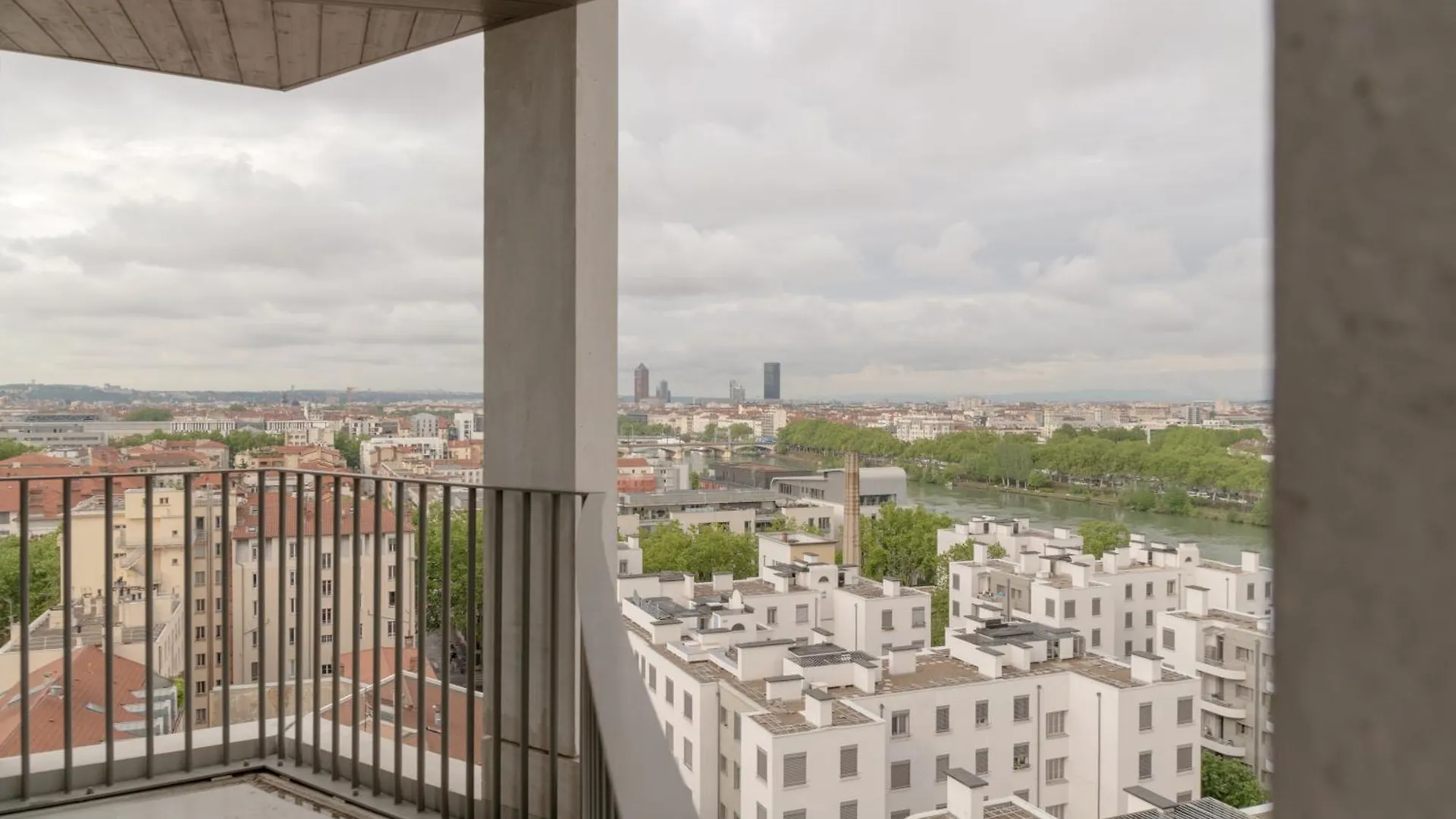 Appartement 3 Chambres Confluence Haut Standing 6 Personnes 리옹 아파트